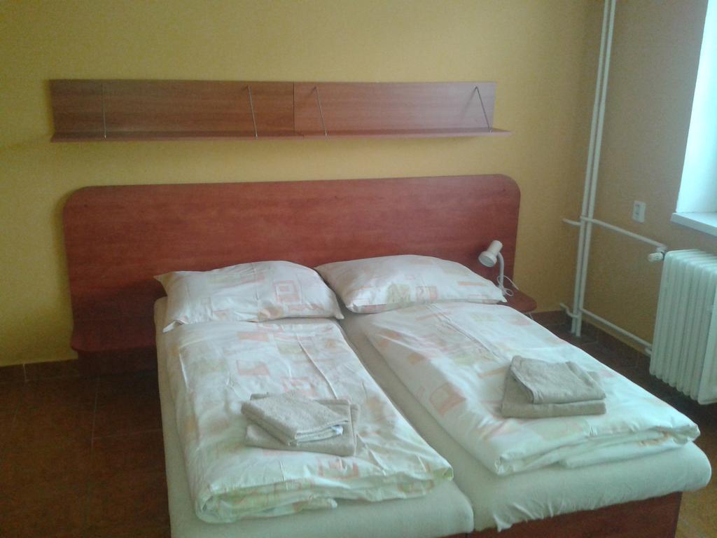 Garni Hotel Sonata Trenčianske Teplice Eksteriør billede