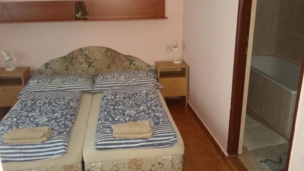 Garni Hotel Sonata Trenčianske Teplice Eksteriør billede